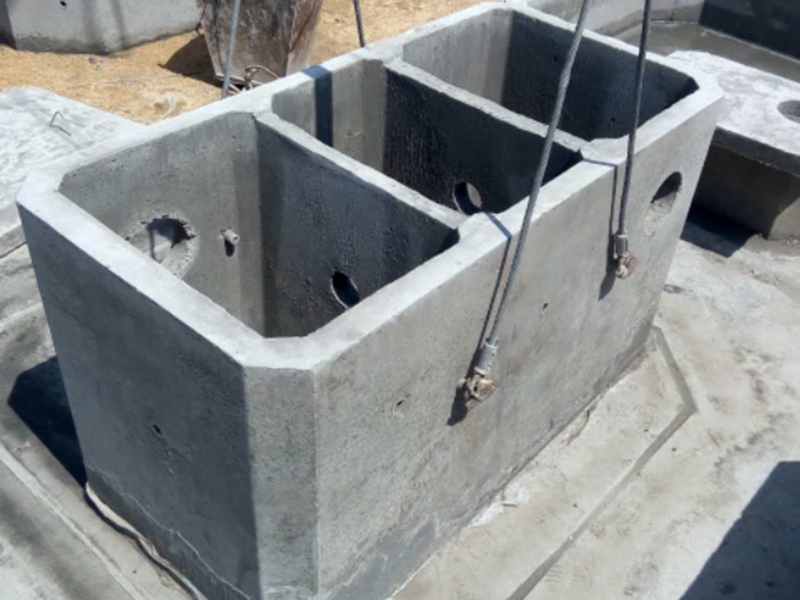 水泥化粪池